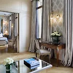 Baglioni Luna - The Leading Of The World 5*