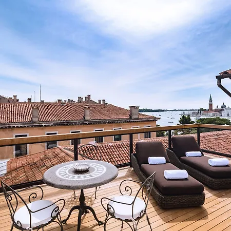 باليوني لونا - الرائدة في العالم فندق البندقية