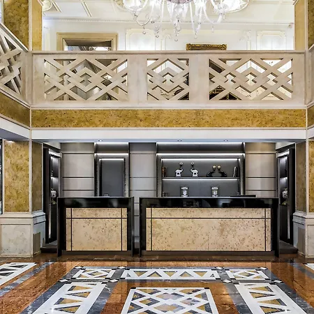 فندق باليوني لونا - الرائدة في العالم