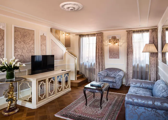 バリオーニ ルナ ザ リーディング ホテルズ オブ ザ ワールド ホテル 5*