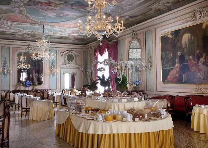 バリオーニ ルナ ザ リーディング ホテルズ オブ ザ ワールド ヴェネツィア